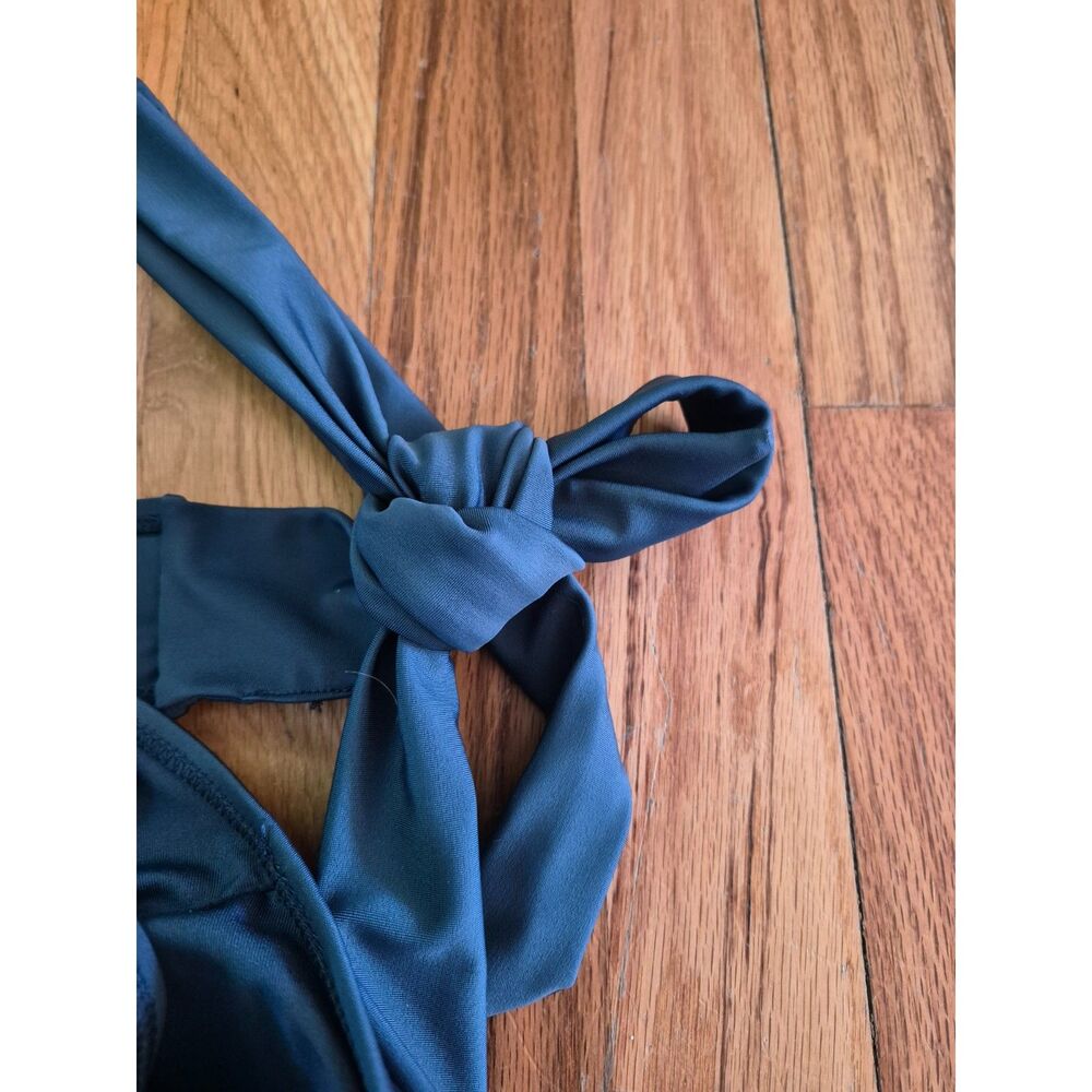 Nani Swimwear Romper One Piece Swimsuit Size M Medium Blue UPF 50 Athletic - Picture 11 of 13